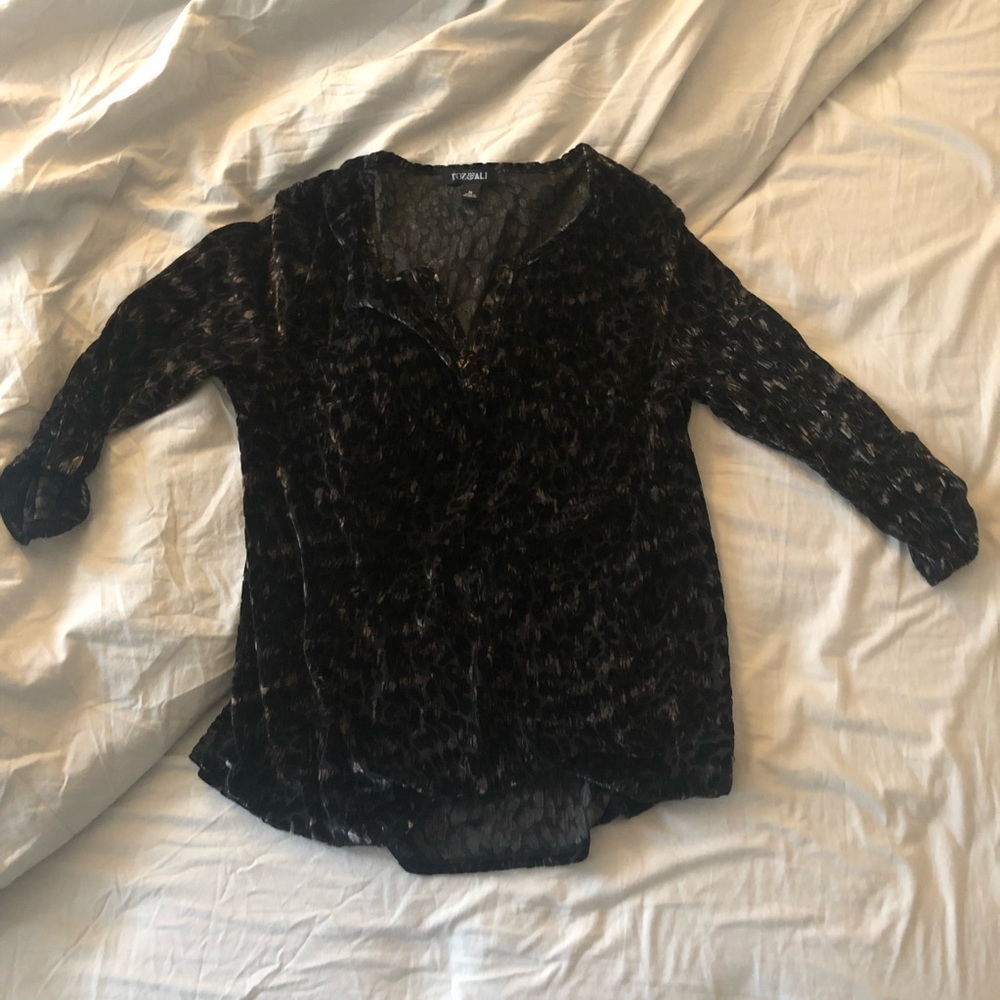 Roz & Ali Animal Print Mesh Top